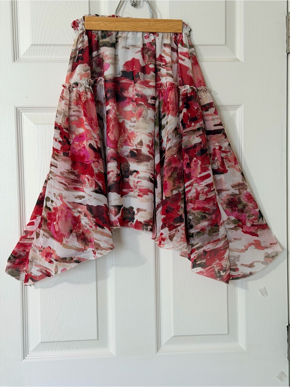 Nue Options Pink Cream Floral Asymmetrical Handkerchief Hem Skirt